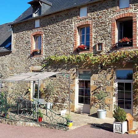 Les Sources Bed & Breakfast Poilley  Eksteriør bilde
