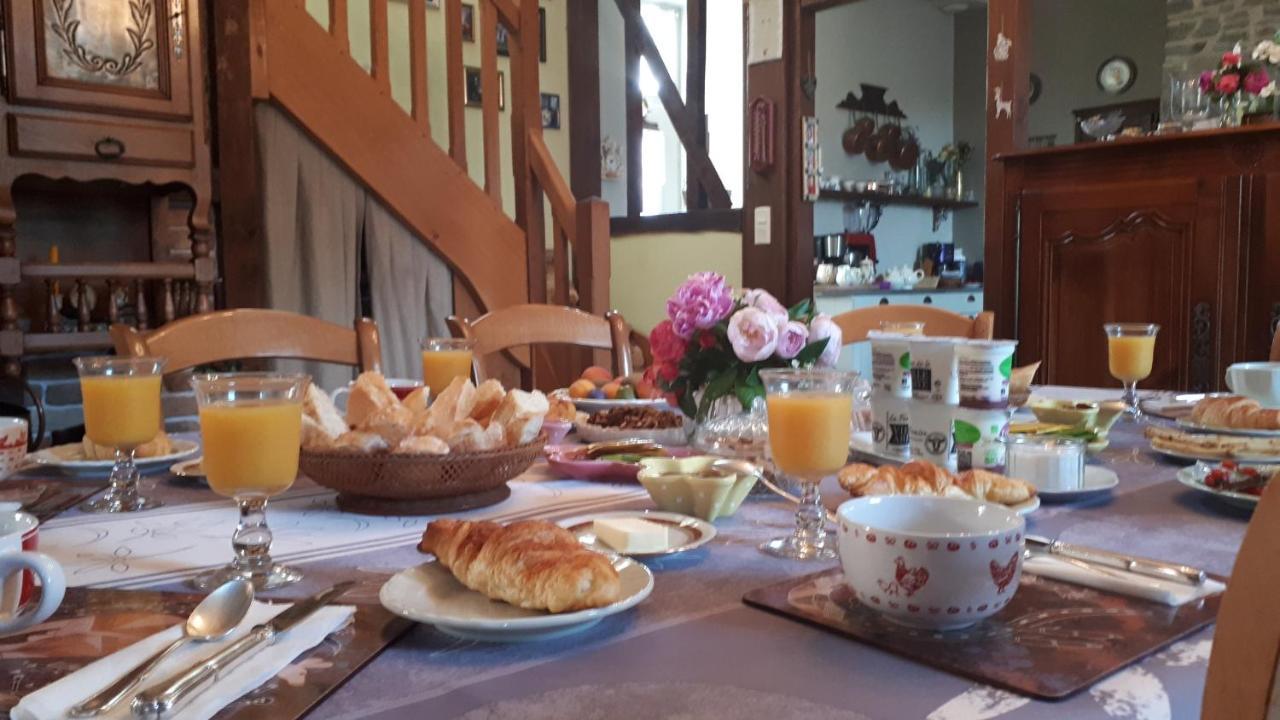Les Sources Bed & Breakfast Poilley  Eksteriør bilde