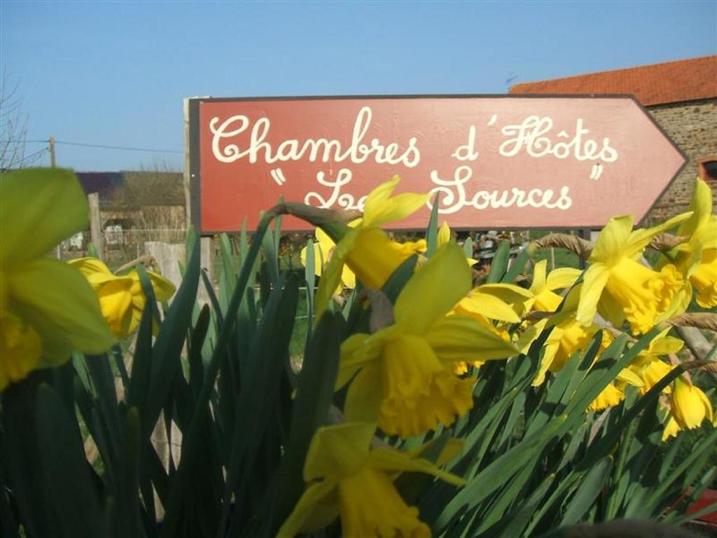 Les Sources Bed & Breakfast Poilley  Eksteriør bilde