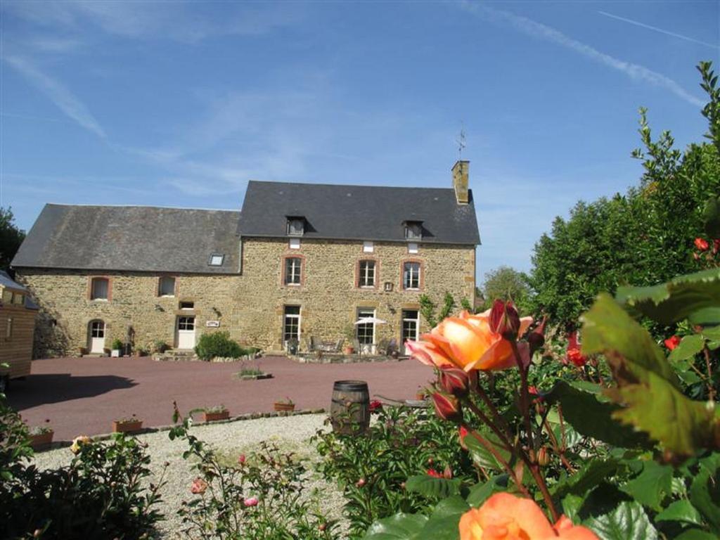 Les Sources Bed & Breakfast Poilley  Eksteriør bilde